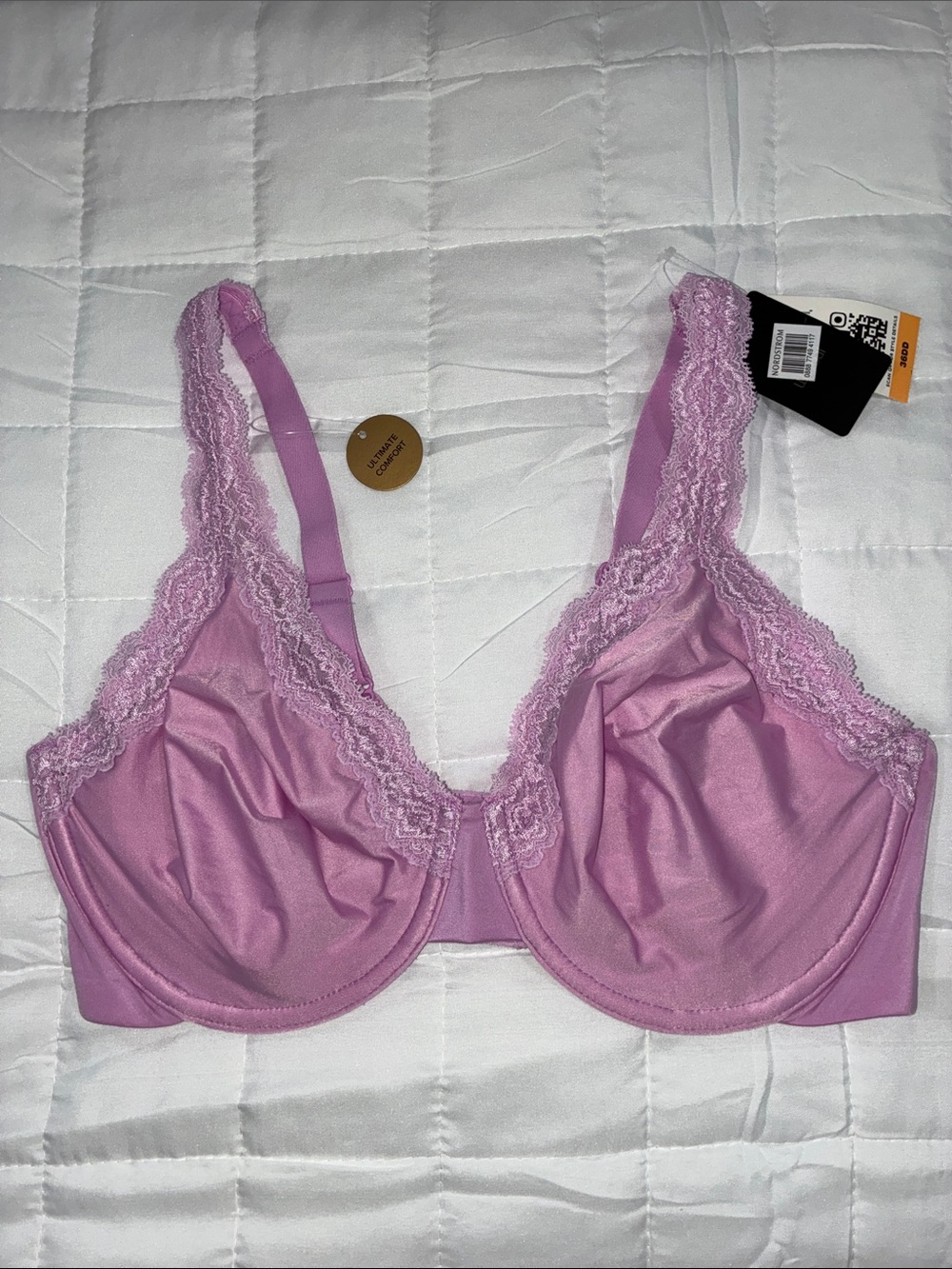 Wacoal Women’s Lace-Trim Underwire Bra in Lavender